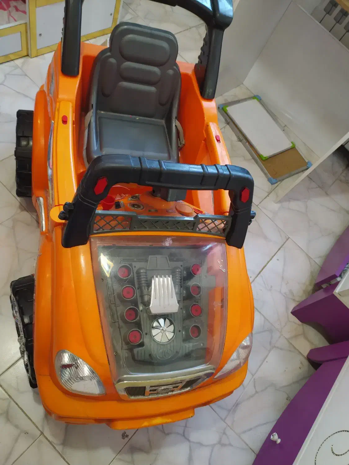 ماشین شارژی|اسباب‌‌بازی|فردیس, نگارستان|دیوار