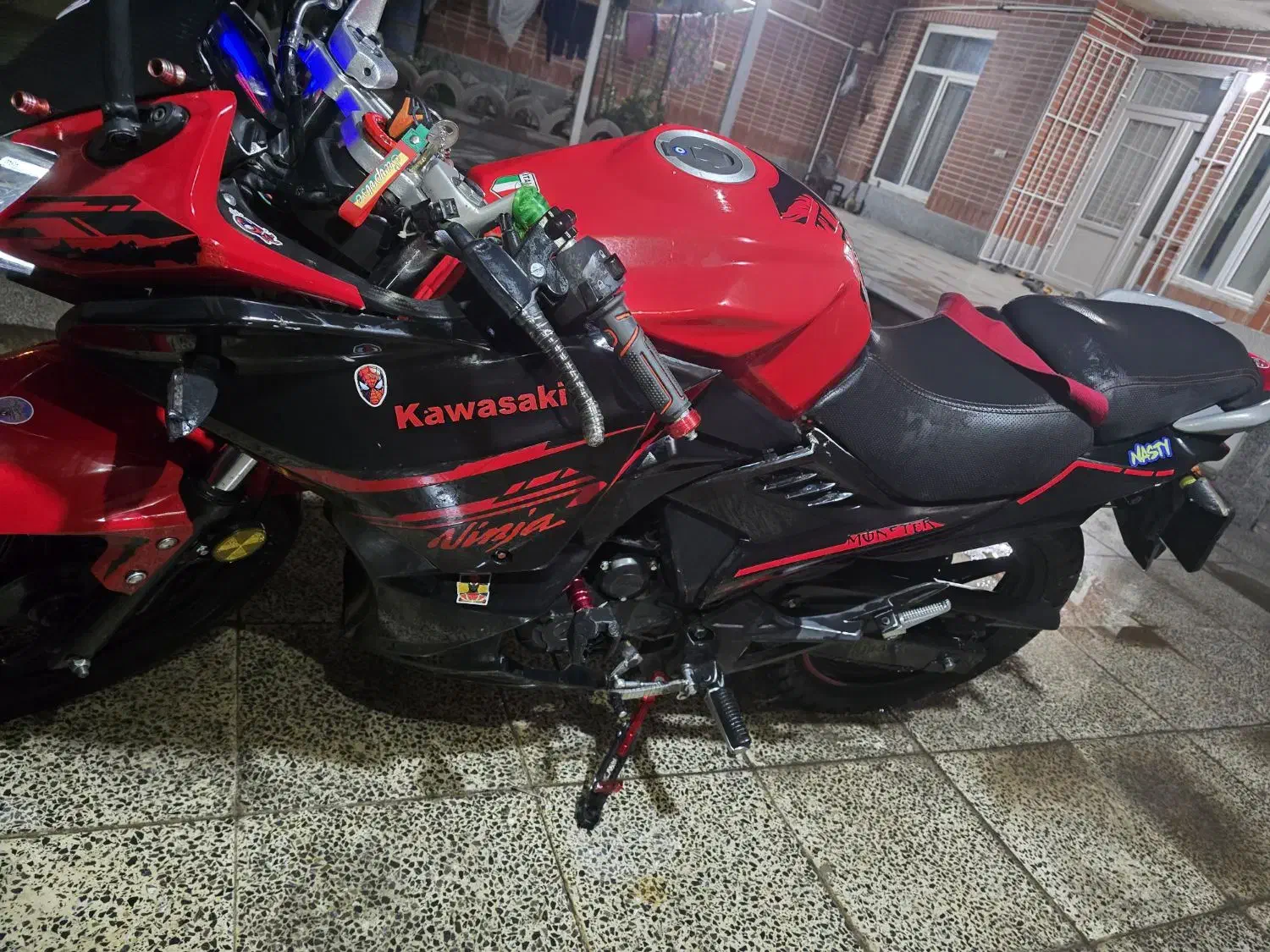 مگلی ۲۰۰|موتورسیکلت|سیرجان, |دیوار