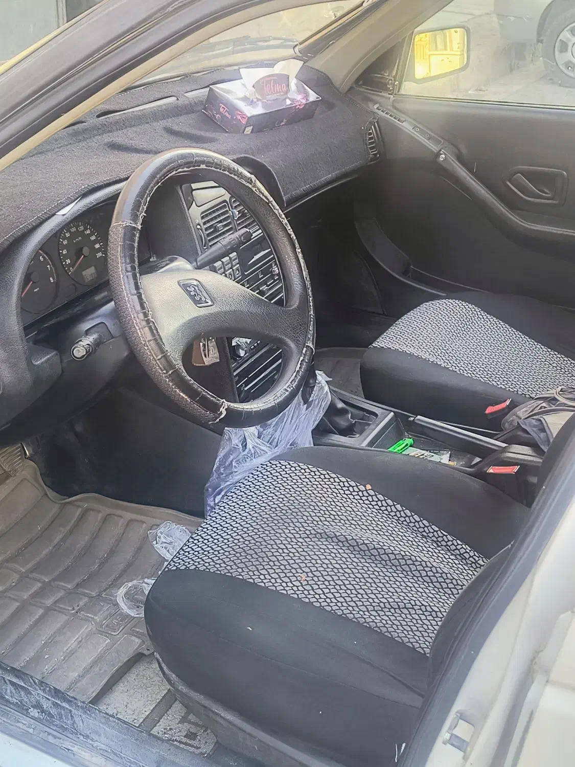 پژو روا سفید|خودرو سواری و وانت|مبارکه, |دیوار