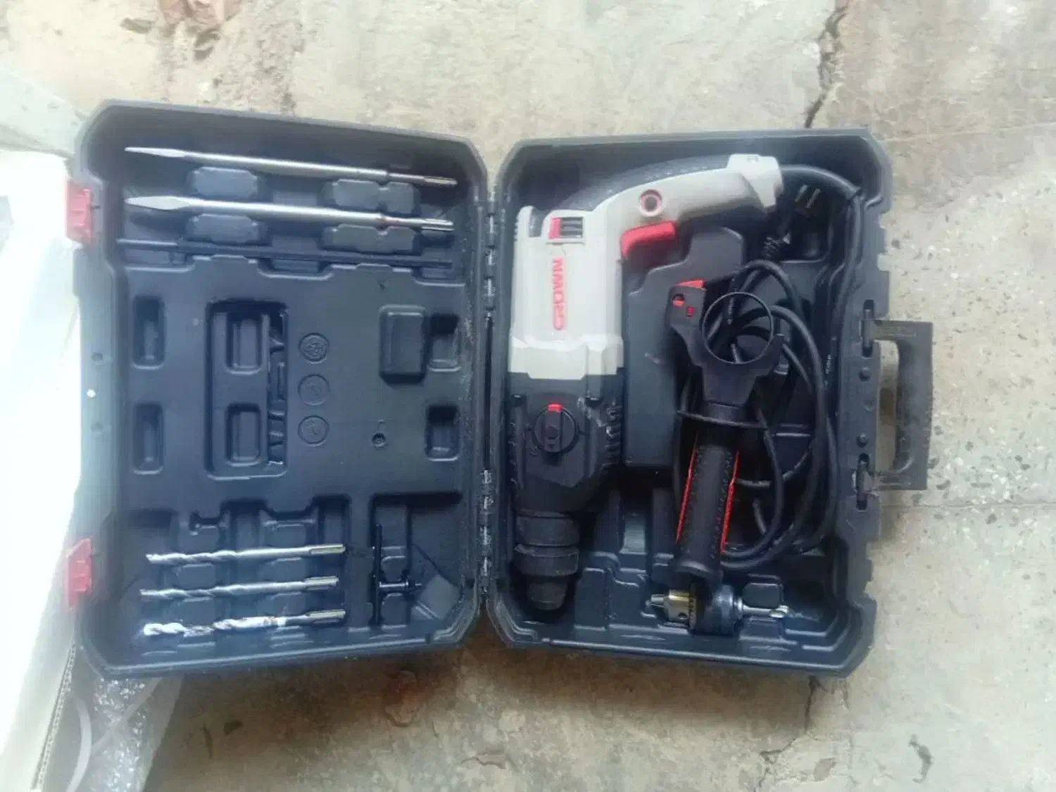 فروش دریل مدل کرون|ابزارآلات|گلوگاه بابل (گلیا), |دیوار