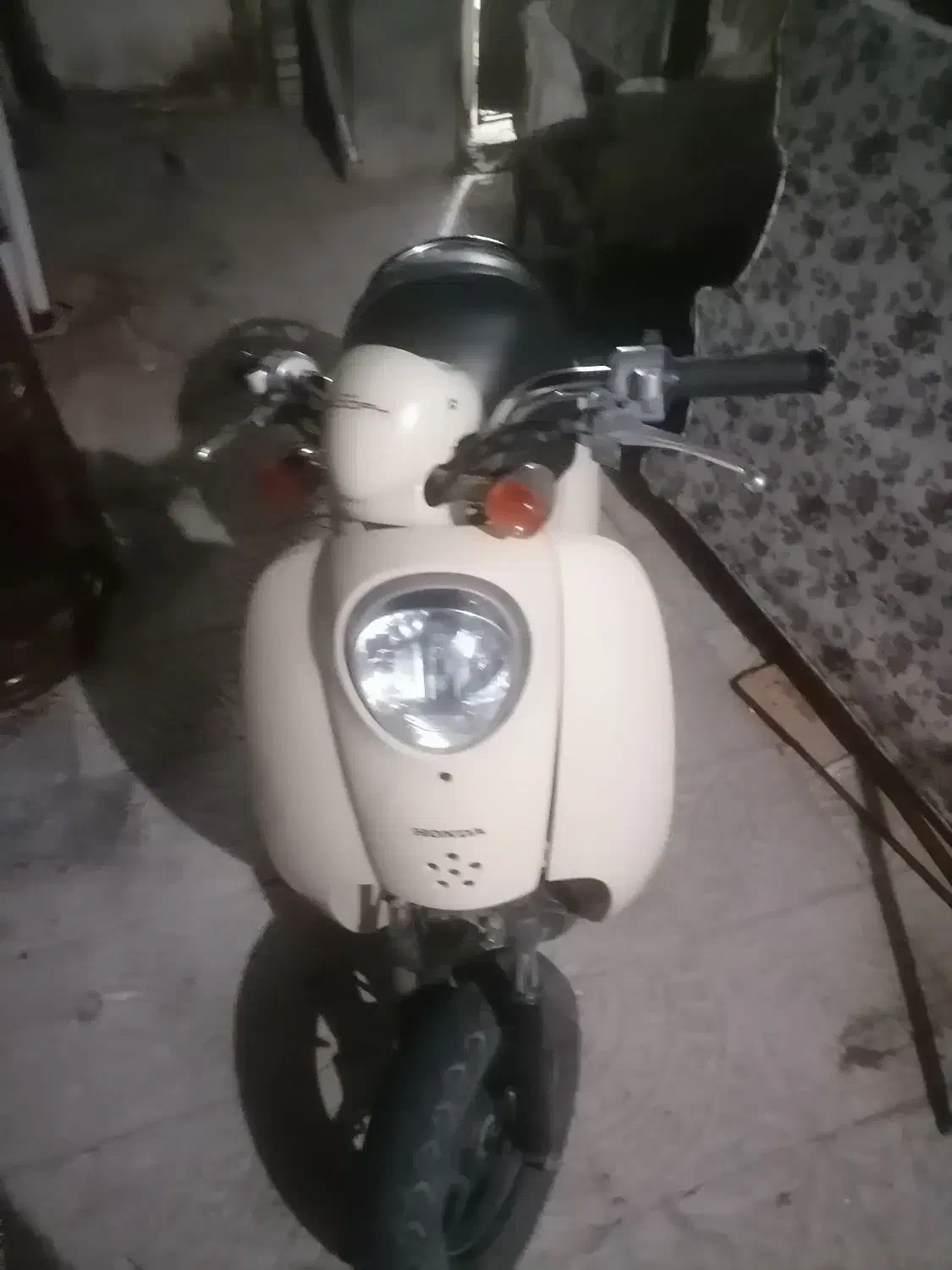 پاگشتی هوندا ژاپنی|موتورسیکلت|یزد, |دیوار