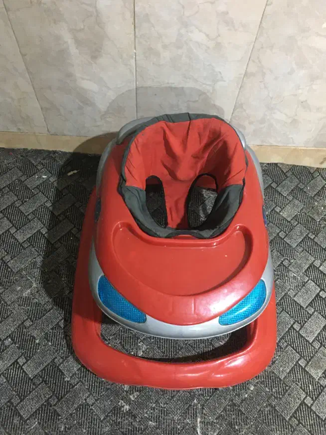 روروئک|کالسکه و لوازم جانبی|گرگان, |دیوار