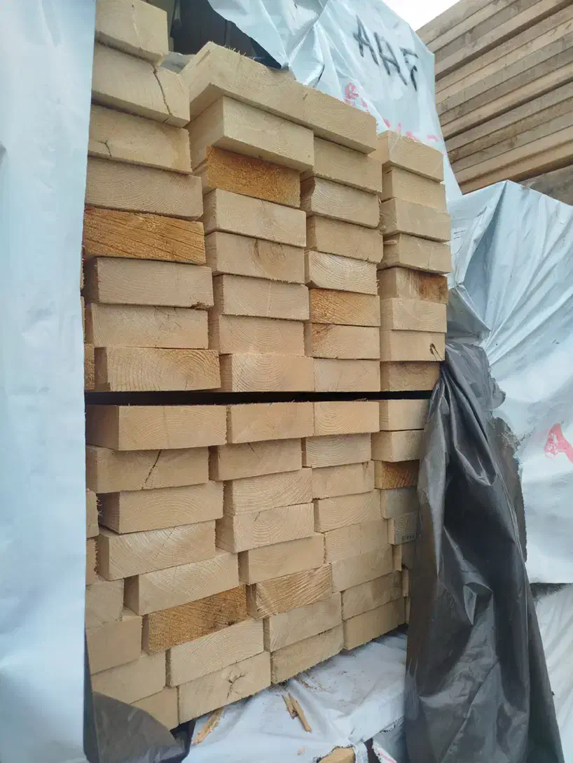 واردات چوب برکت تخته نراد روسی بنایی چهارتراش بائو|عمده‌فروشی|همدان, |دیوار