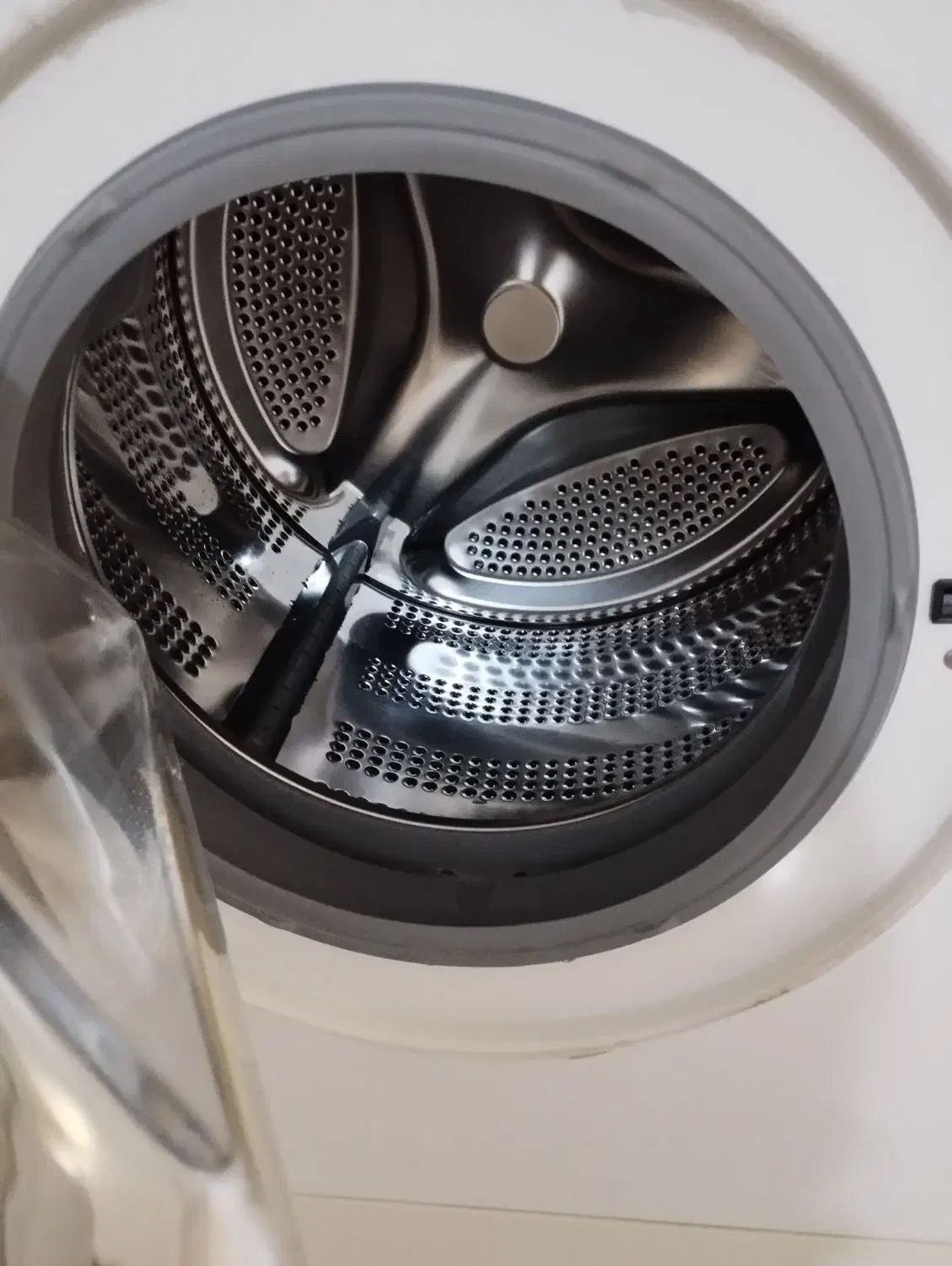 لباسشویی|ماشین لباسشویی و خشک‌کن لباس|آبدانان, |دیوار