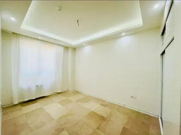 ۱۴۰متر/ سازه در حد زعفرانیه/ بسیار شیک/ نزدیک مترو