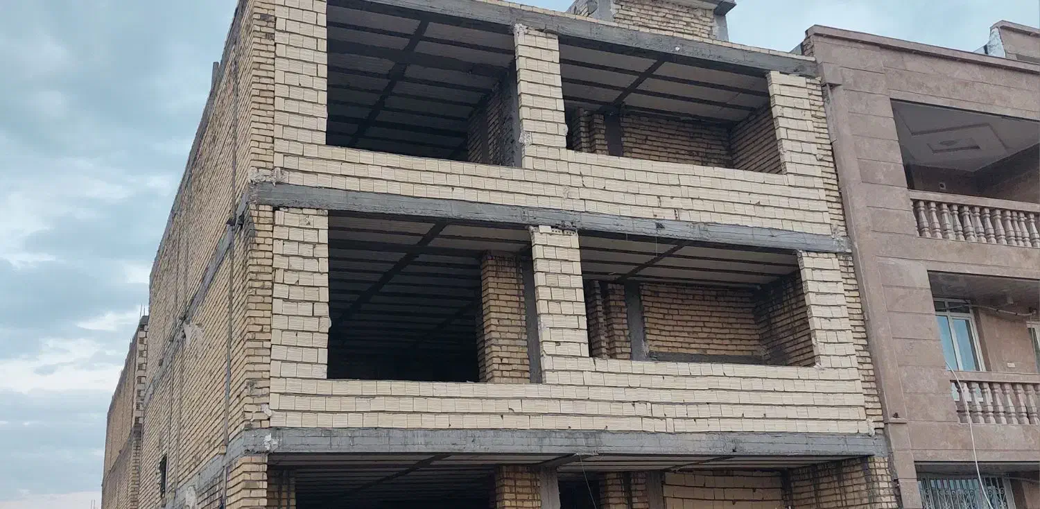 فروش آپارتمان ۳ طبقه  ( اسکلت )|فروش آپارتمان|شیراز, گویم|دیوار