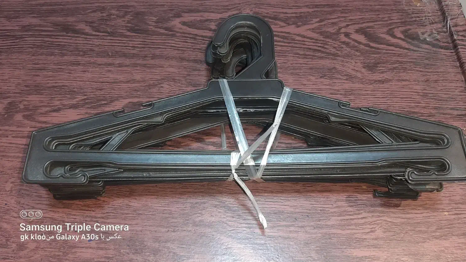 چوبکار لباس|فروشگاه و مغازه|همدان, |دیوار