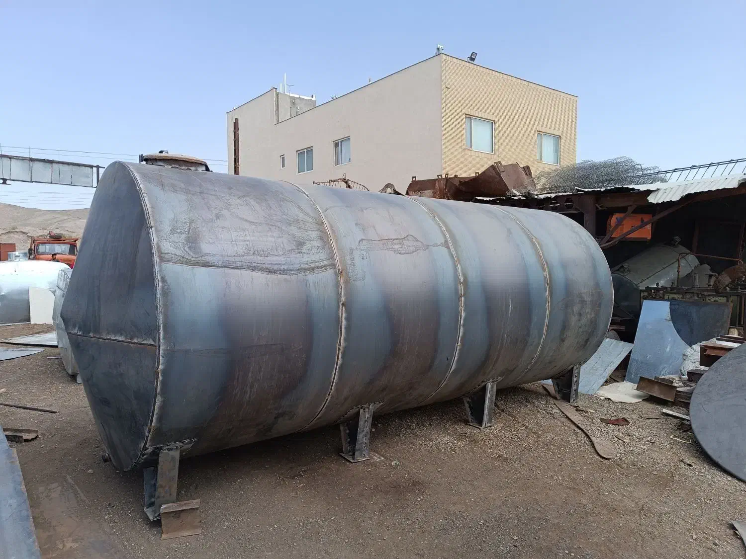 فروش تانکر۲۰ هزاری ورق سیاه نوی نو|ماشین‌آلات صنعتی|زابل, |دیوار