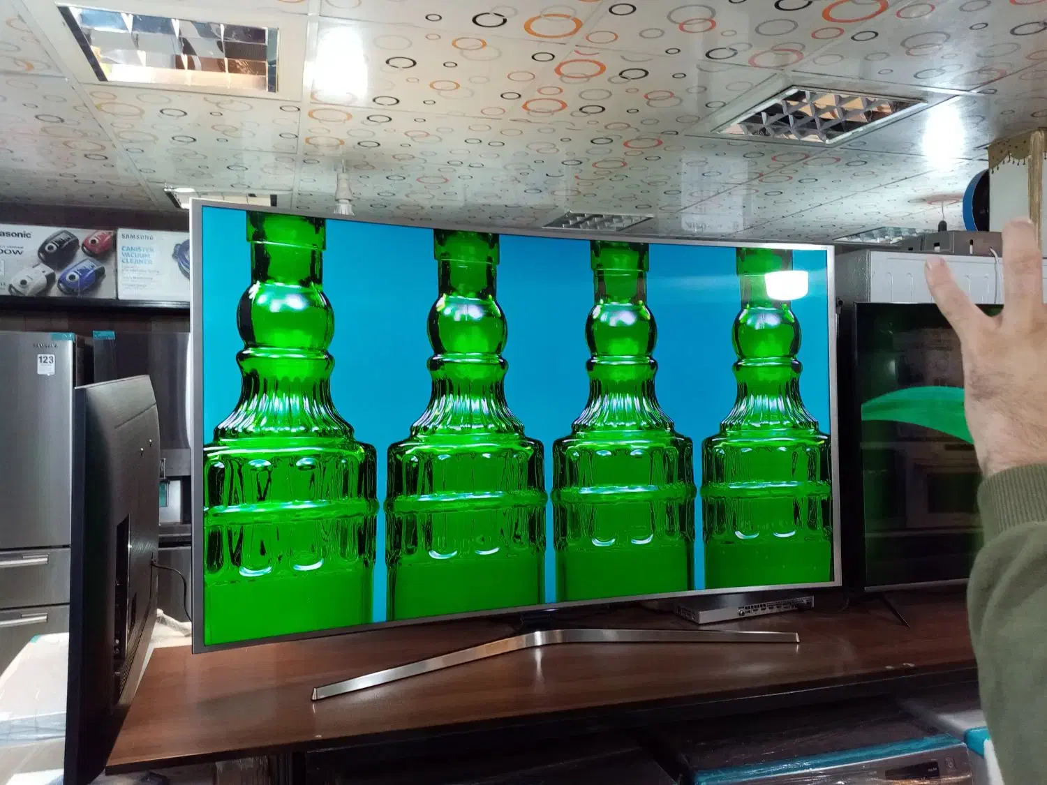 خریدار  خرید  ال ای دی|تلویزیون و پروژکتور|تهران, سعادت‌آباد|دیوار