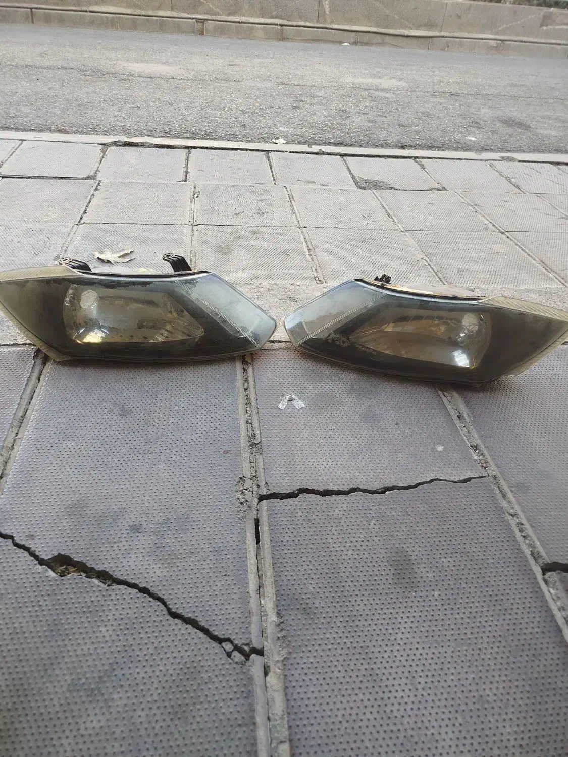 دو عدد چراغ کوییک سالم|قطعات یدکی و لوازم جانبی|گلبهار, شهر جدید گلبهار|دیوار