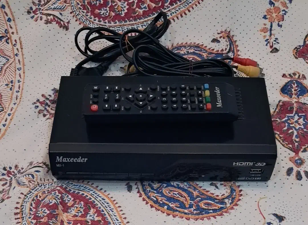 گیرنده دیجیتال|صوتی و تصویری|پردیس, فاز ۱۱|دیوار