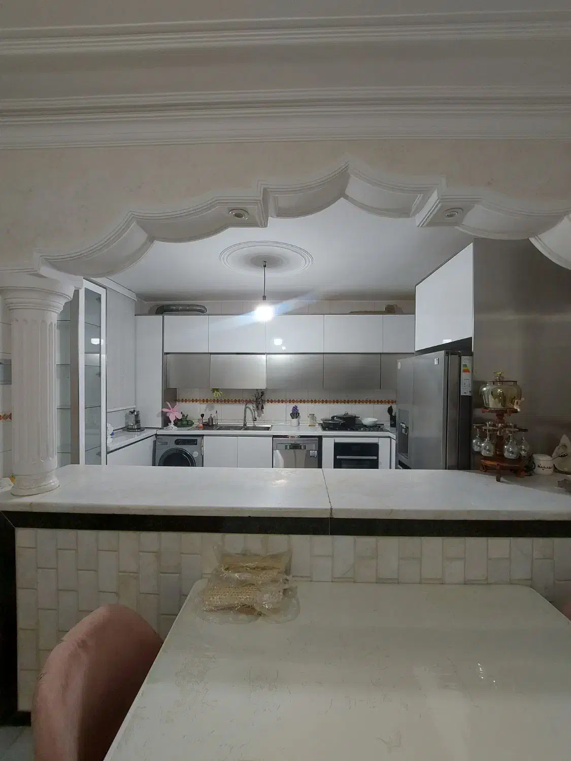 ویلایی دربستی ۲طبقه محله گلستان|اجارهٔ خانه و ویلا|ری, حمزهآباد|دیوار