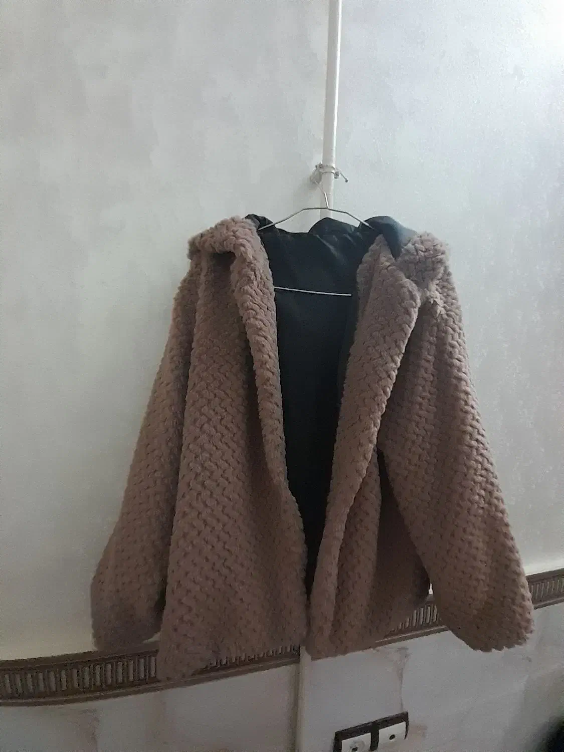 هودی در حد نو|لباس|ابهر, |دیوار