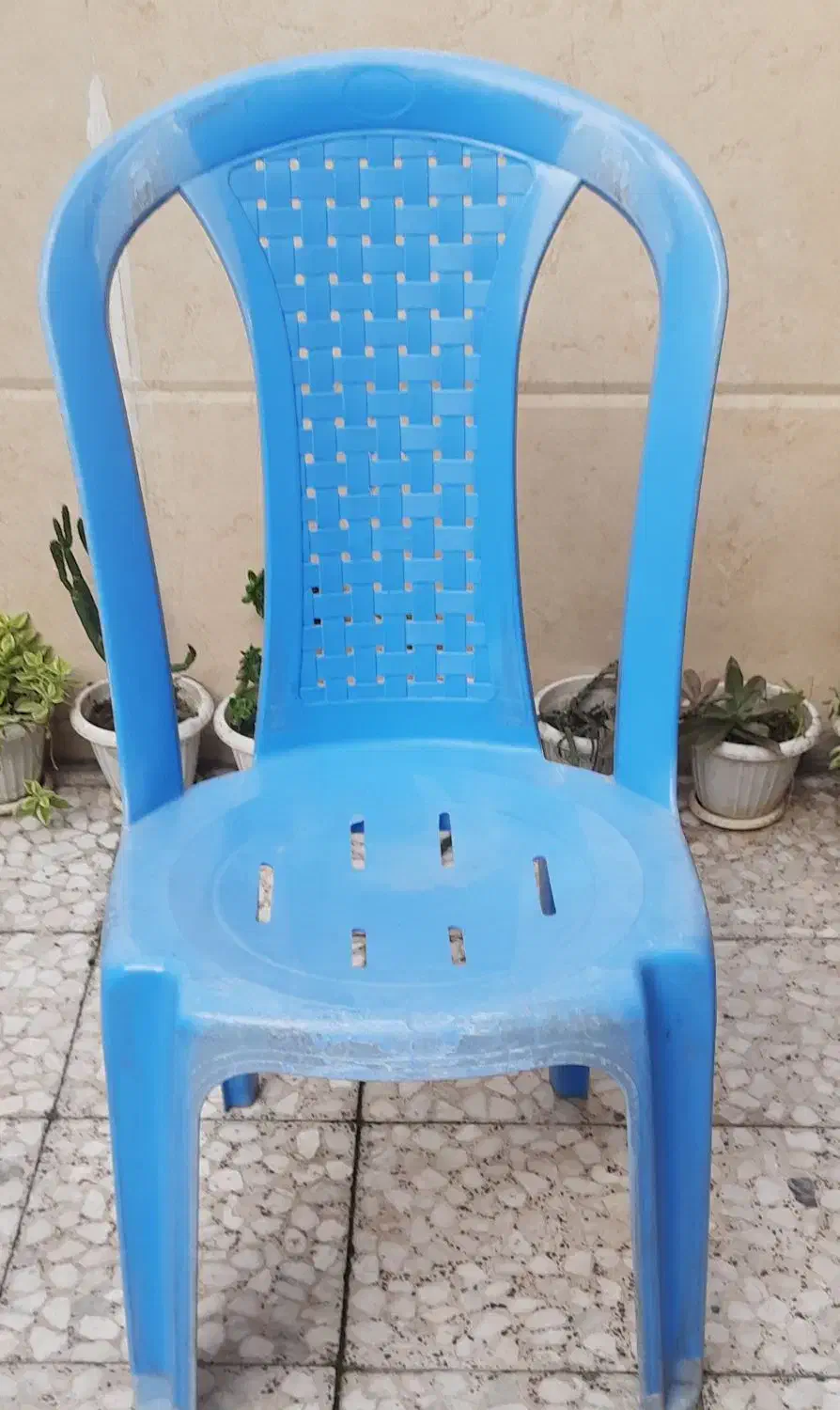 صندلی لاکی رنگ آبی|صندلی و نیمکت|رشت, پیله داربن|دیوار