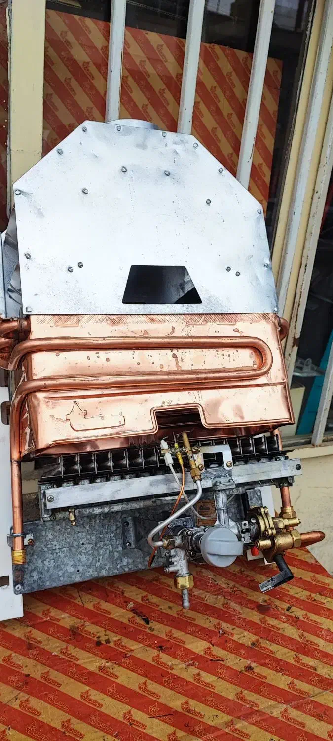 آبگرمکن ۳۱۱۸ بوتان کمیاب مبدل نو|آبگرمکن، پکیج، شوفاژ|ساوه, |دیوار