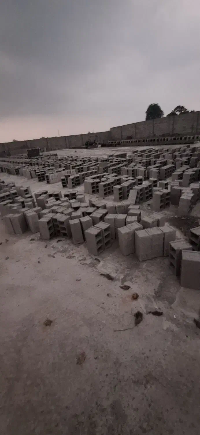 فروش کلاف و بلوک سیمانی سایز درشت|مصالح و تجهیزات ساختمان|آمل, |دیوار