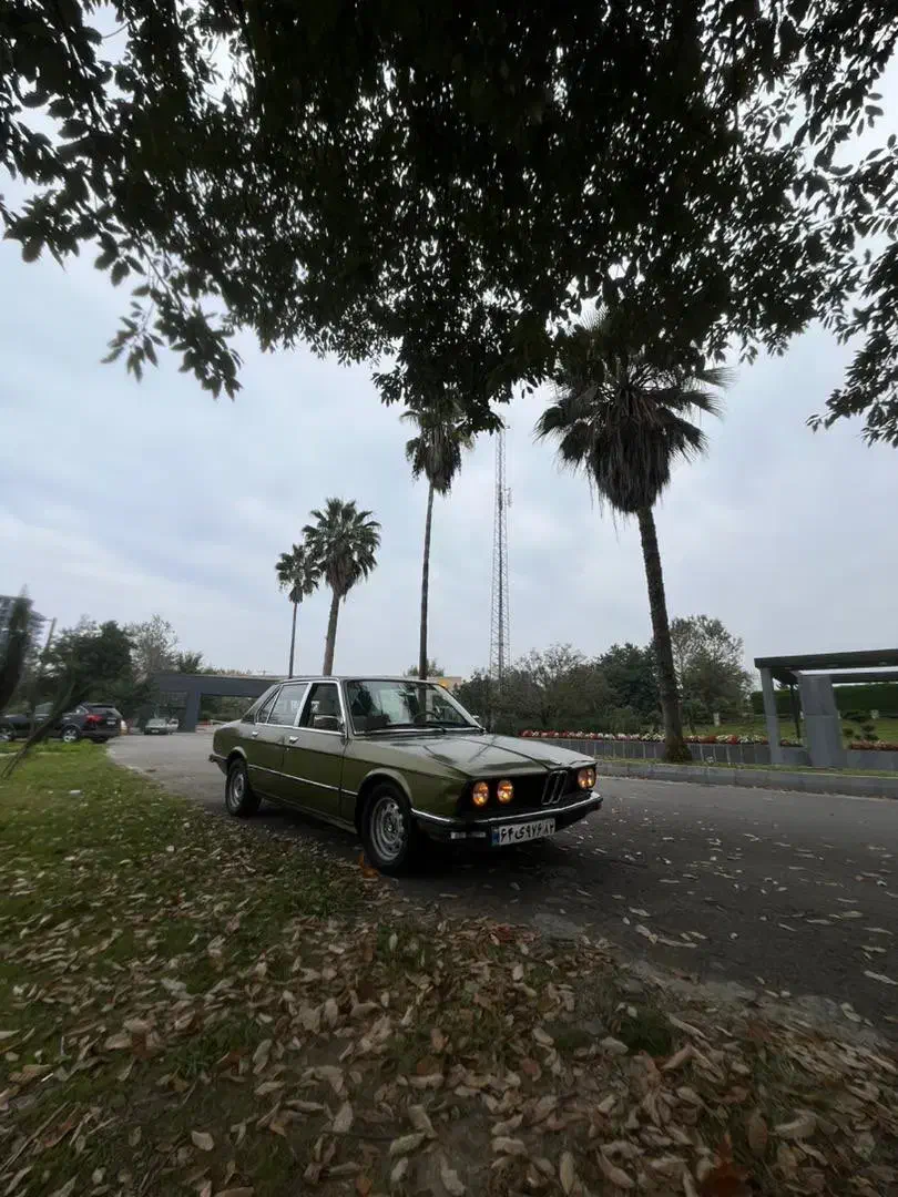 بی ام و 518|خودرو کلاسیک|تهران, دکتر هوشیار|دیوار