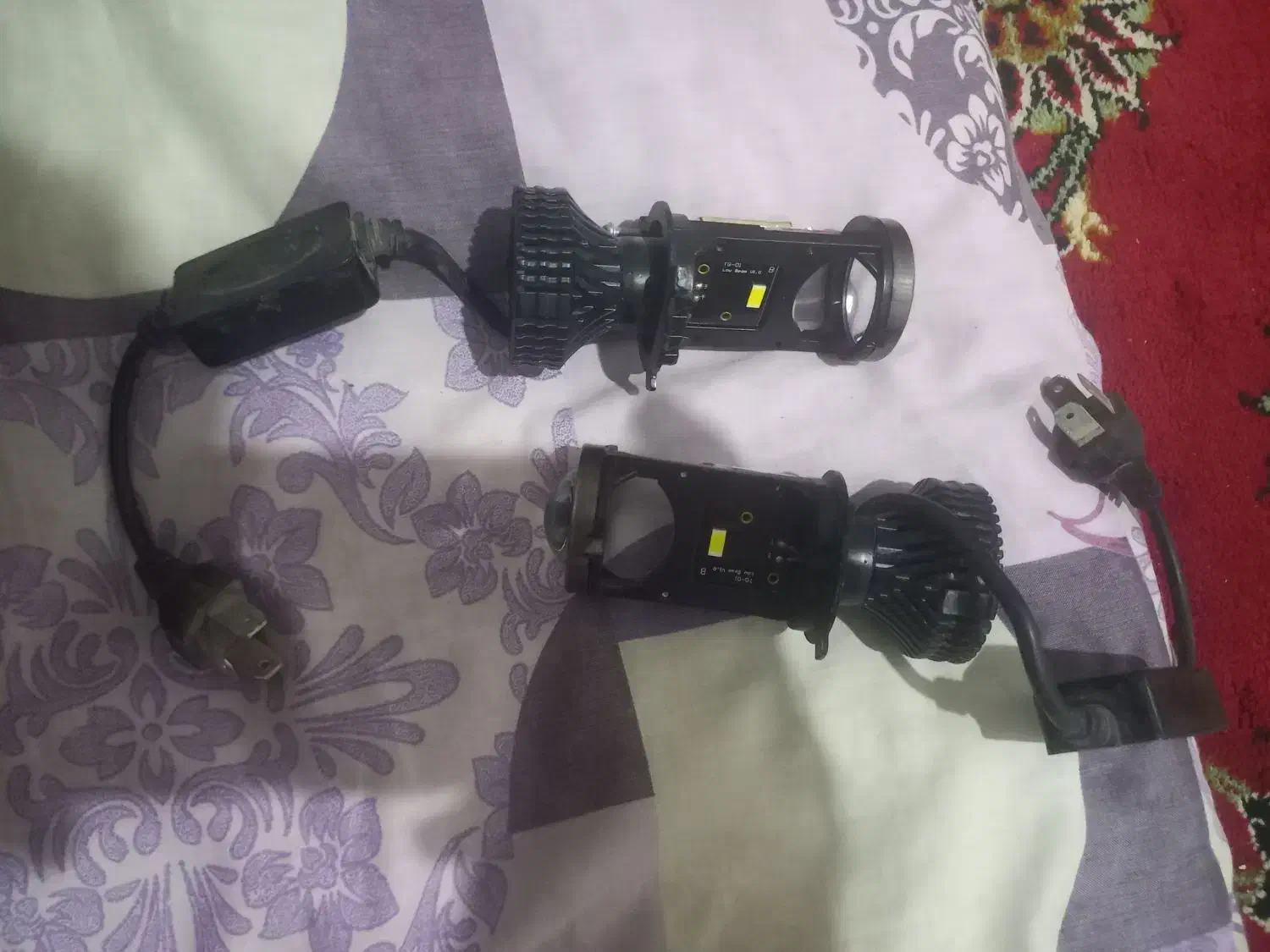 توضیحات بخونین|لامپ و چراغ|قوچان, |دیوار