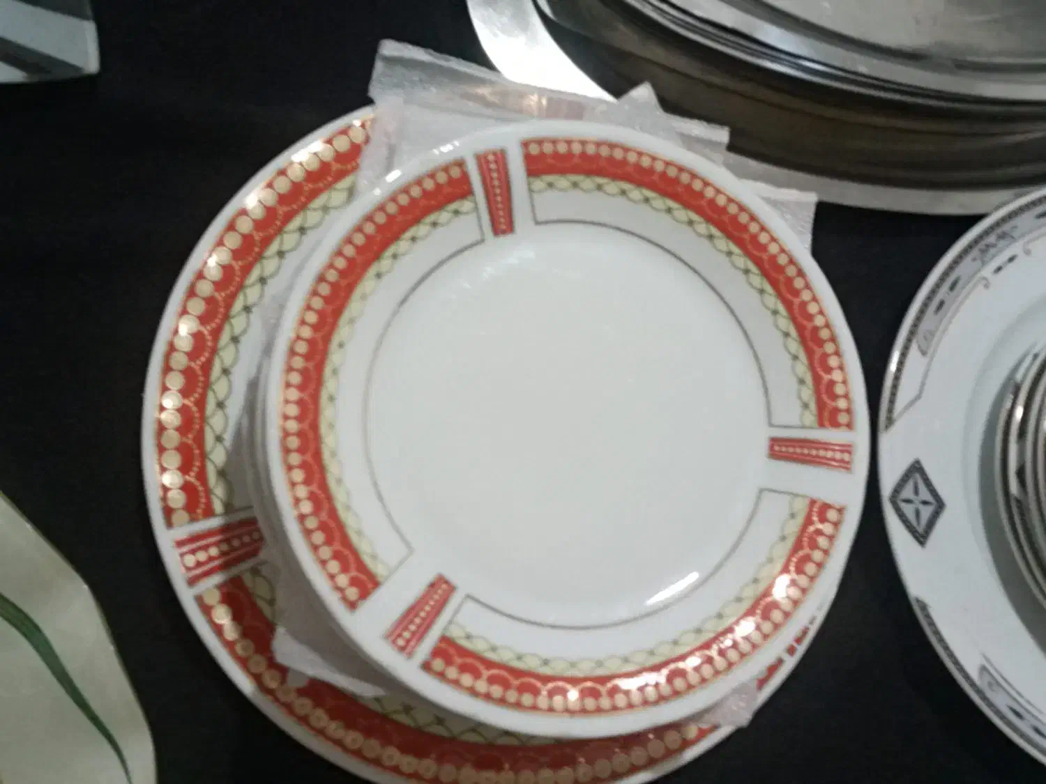 ظروف پذیرایی|ظروف سرو و پذیرایی|دورود, |دیوار