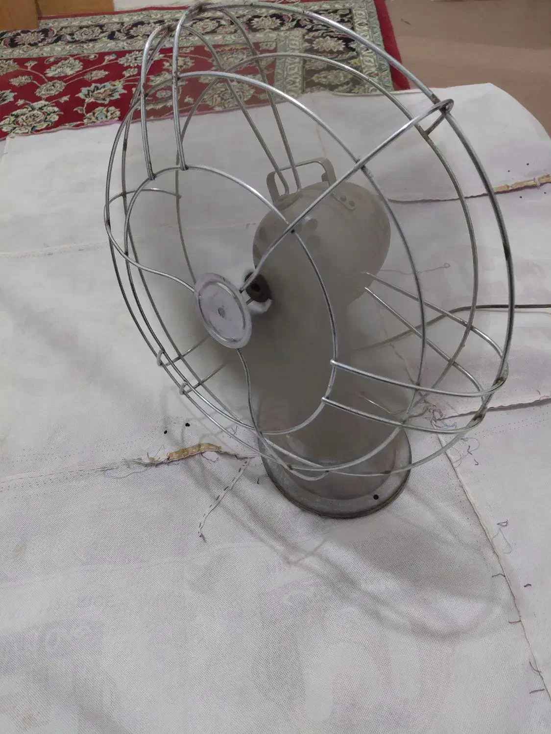 پنکه قدیمی|پنکه و تصفیه‌کنندهٔ هوا|بیرجند, |دیوار