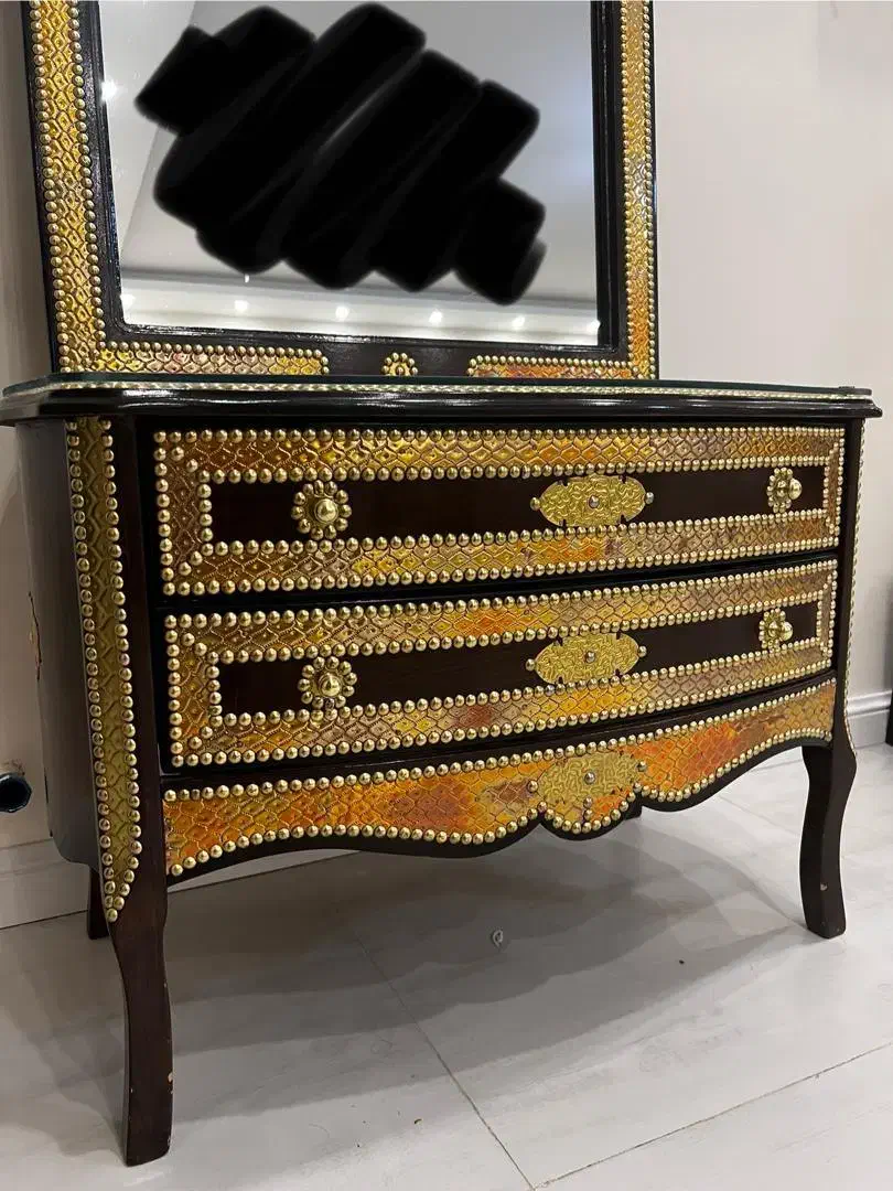 کنسول و ویترین آنتیک|بوفه، ویترین، کنسول|بجنورد, |دیوار