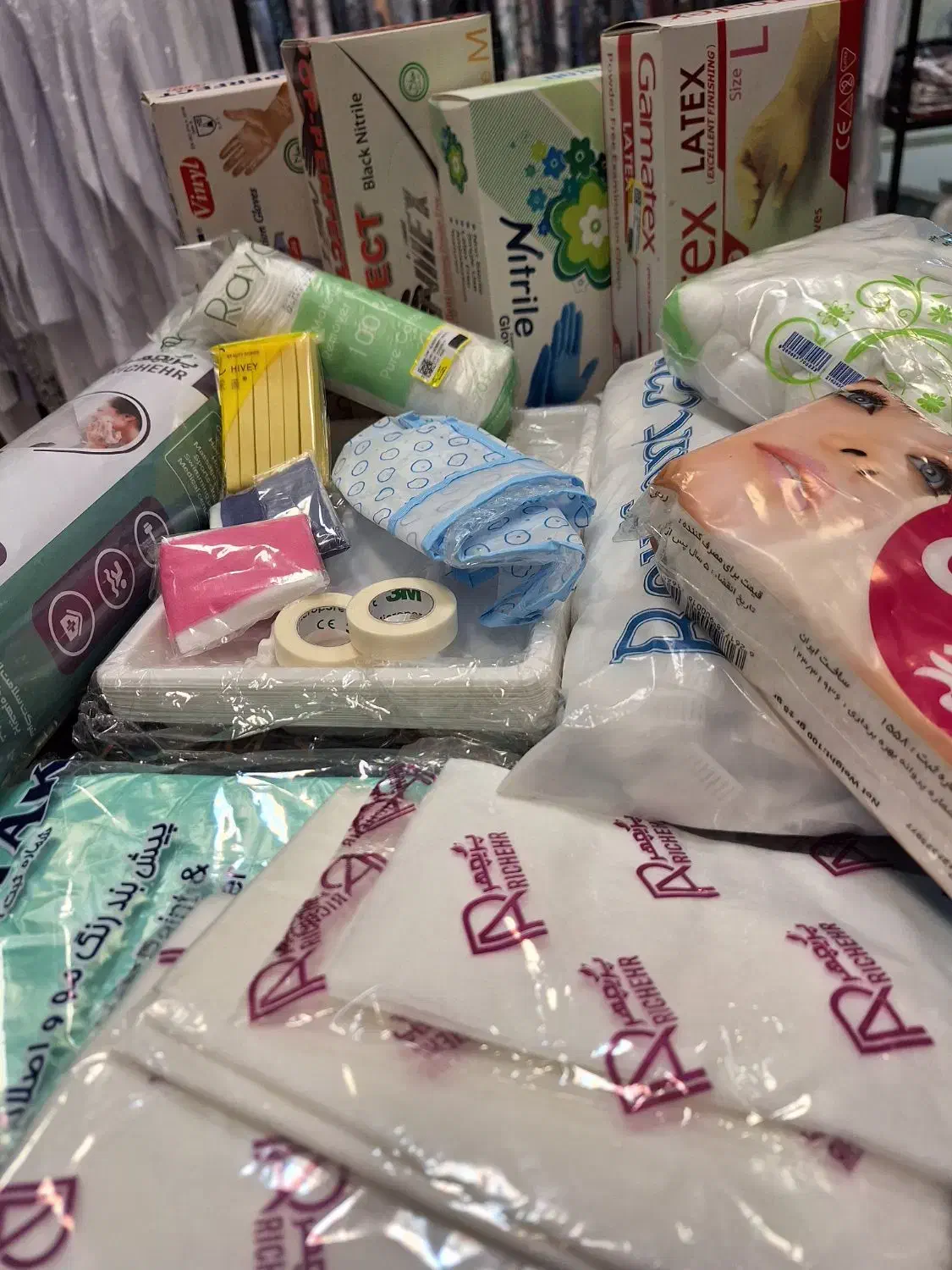 کالاهای مصرفی سالن های آرایشگاه|آرایشگاه و سالن‌های زیبایی|قزوین, |دیوار