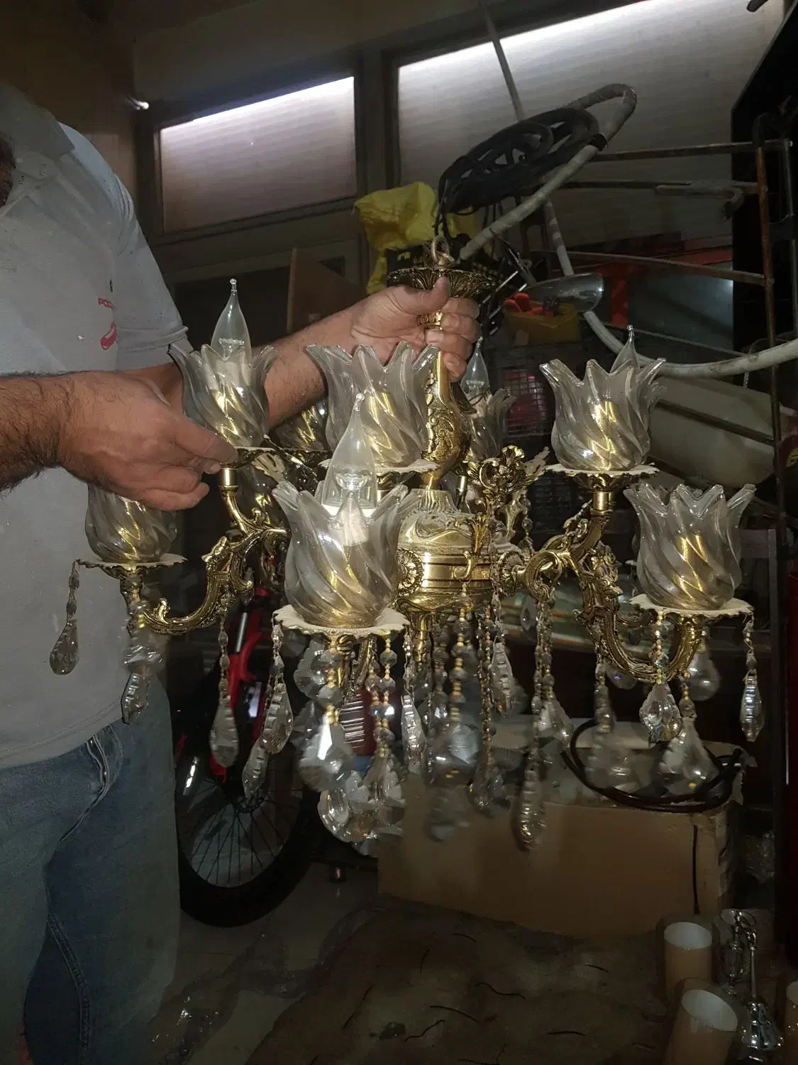 لوستربرنز|لوستر و چراغ آویز|تاکستان, |دیوار