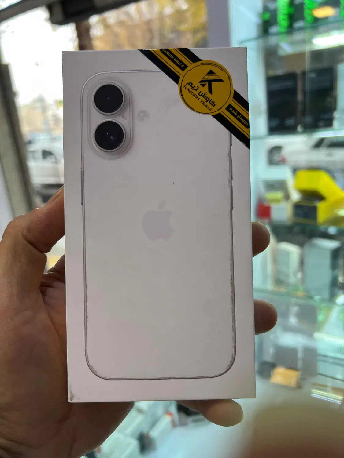 ایفون ۱۶ نرمال سفید|موبایل|اصفهان, احمدآباد|دیوار