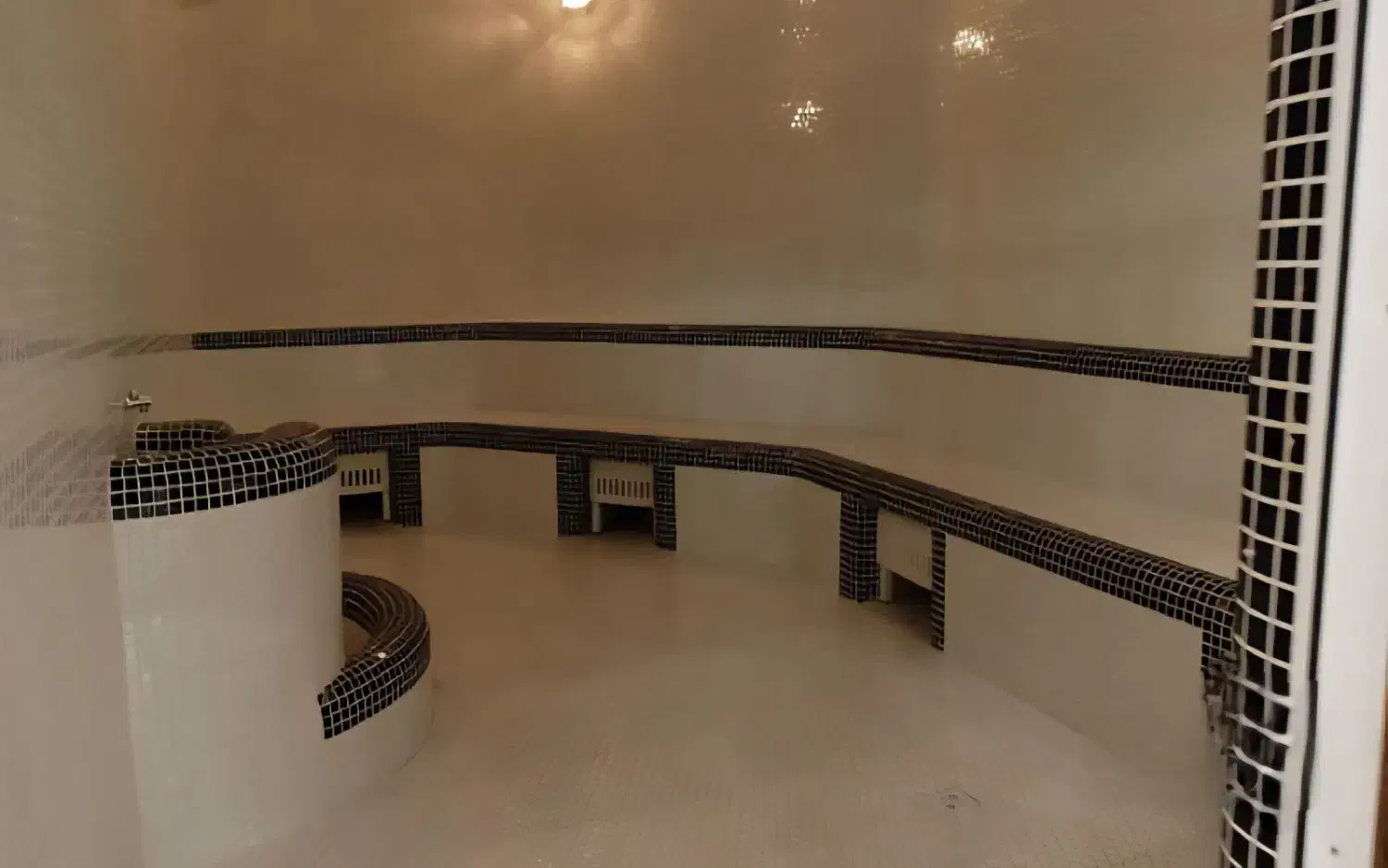 بلیط استخر دانشگاه تاریخ انقضا  ۵ آذر ماه ۱۴۰۴|بلیت ورزشی|قم, شاه ابراهیم|دیوار