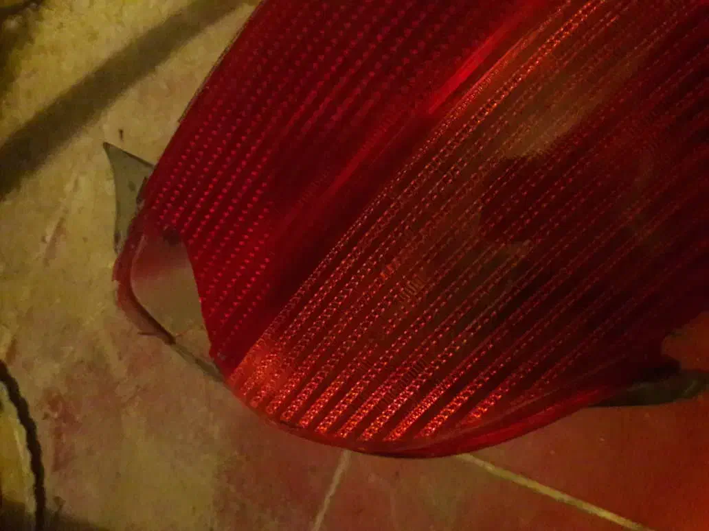 چراغ جلو و عقب 206|قطعات یدکی و لوازم جانبی|ساری, |دیوار