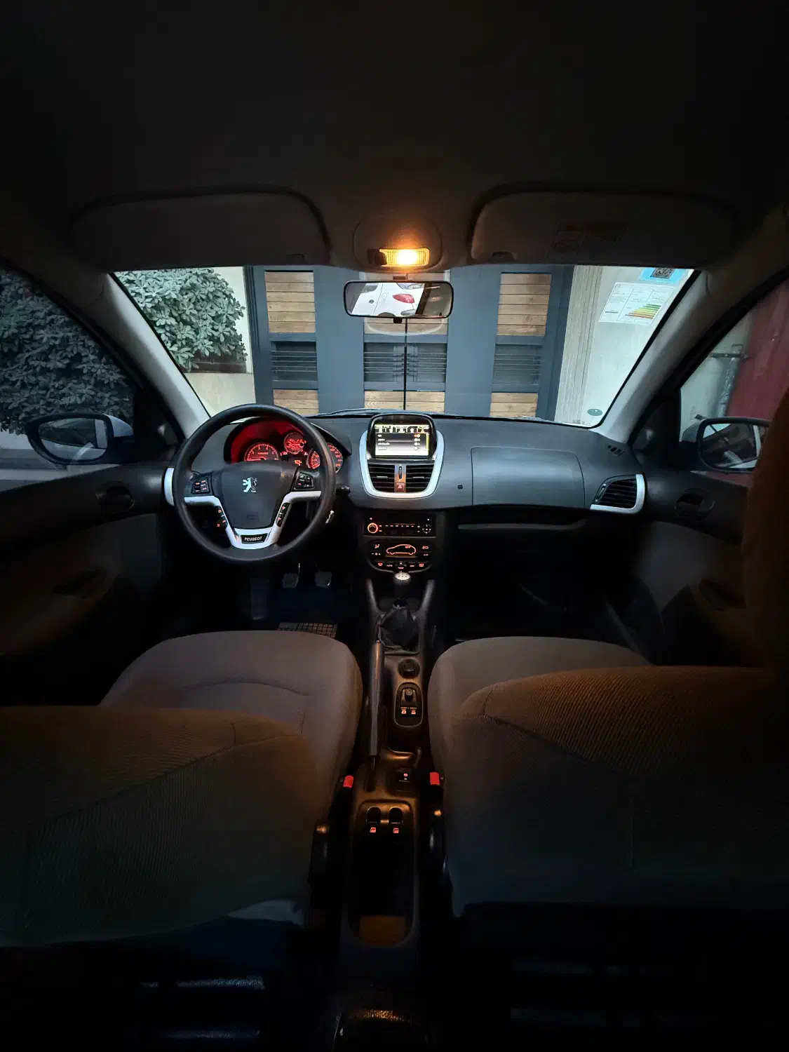 207مدل ۱۴۰۲Tu5 لاکاغذی|خودرو سواری و وانت|اصفهان, سعادت‌آباد|دیوار