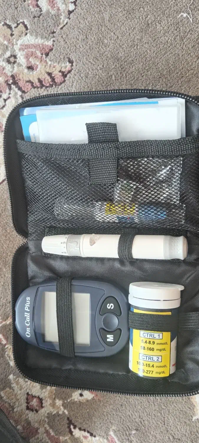 دستگاه قند خون 2عدد|آرایشی، بهداشتی، درمانی|سبزوار, صالح آباد|دیوار