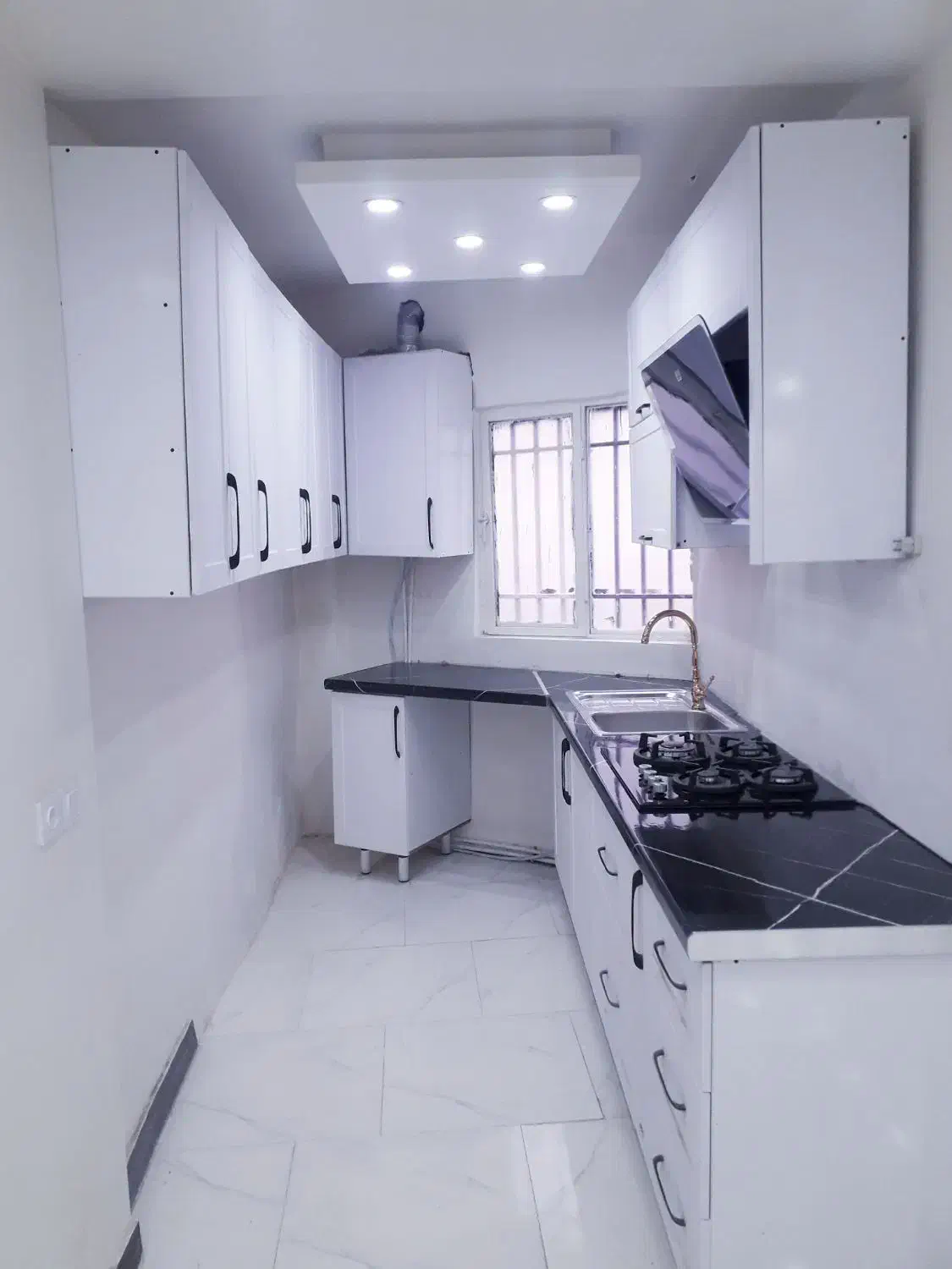 *استادمعین محدوده لعل آخر* ۵۳متر فول بازسازی*