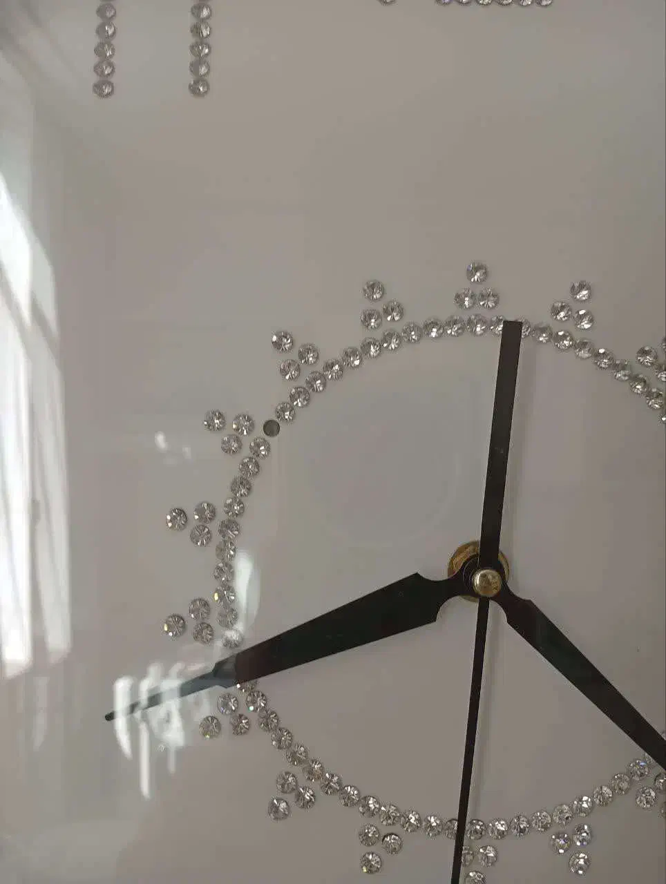 ساعت دیواری و ساعت مچی|ساعت دیواری و تزئینی|مشهد, امیر|دیوار