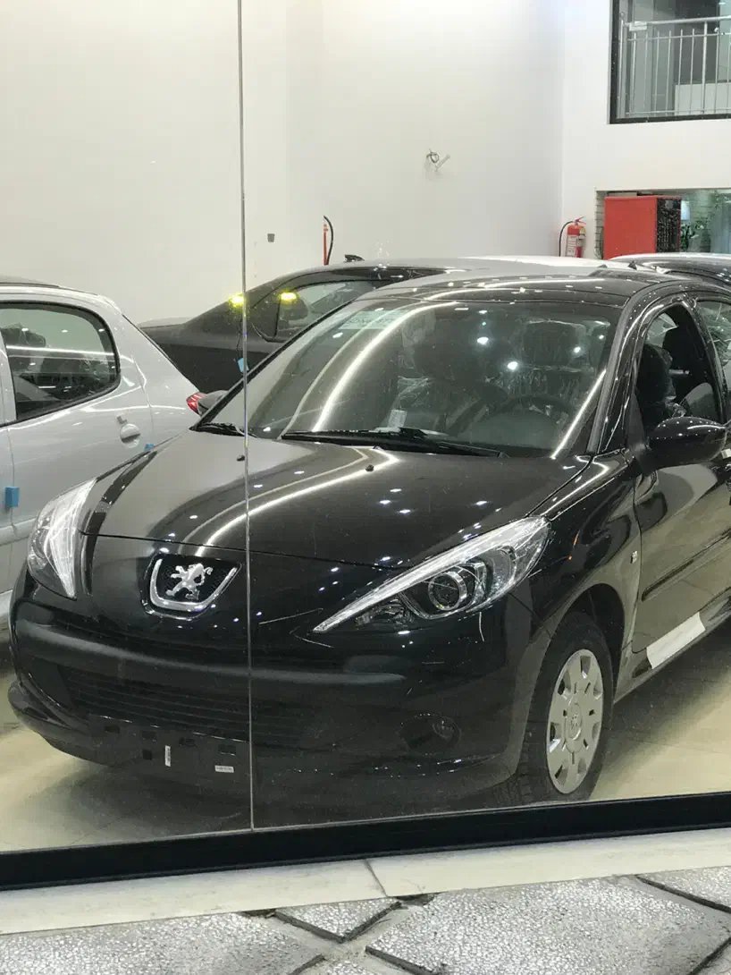 ۲۰۷ خشک|خودرو سواری و وانت|قم, شهرک طالقانی|دیوار