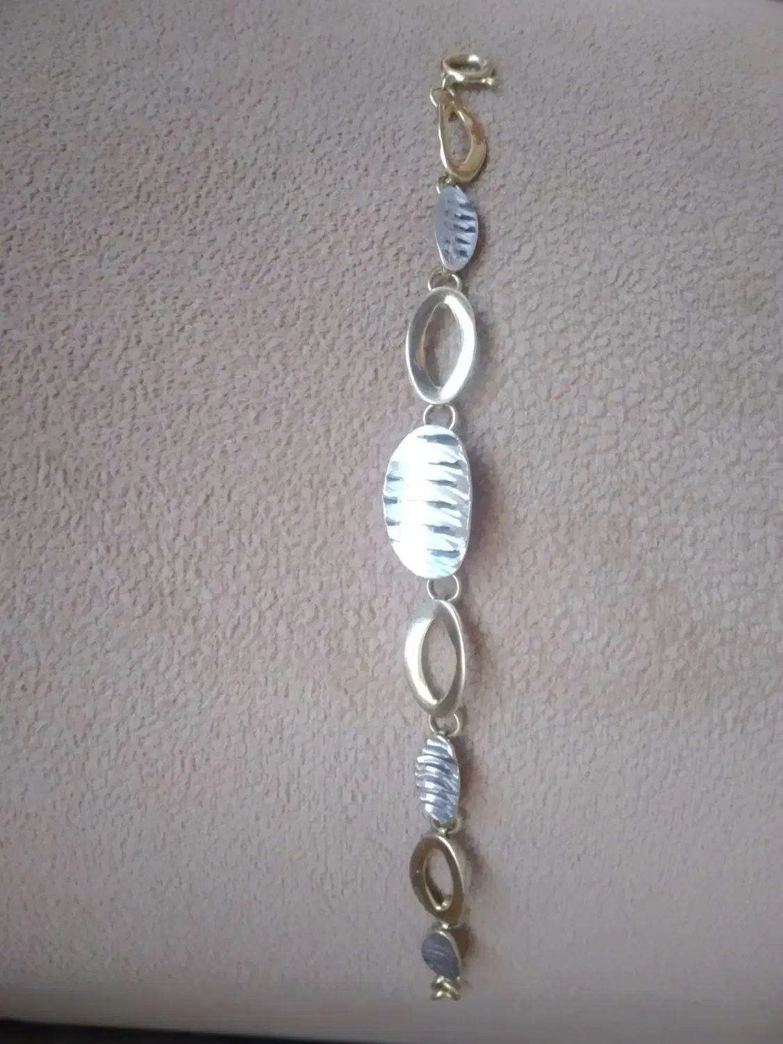 دستبند|جواهرات|سبزوار, کوی بهار|دیوار