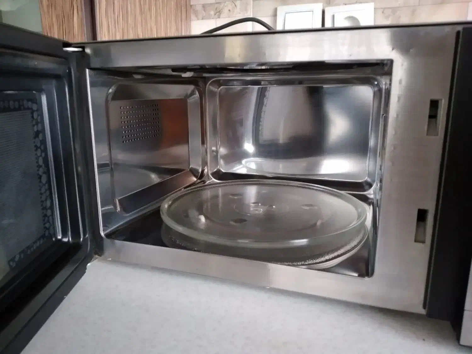 ماکروفر راک|اجاق گاز و لوازم برقی پخت‌وپز|محمدشهر, محمدشهر|دیوار