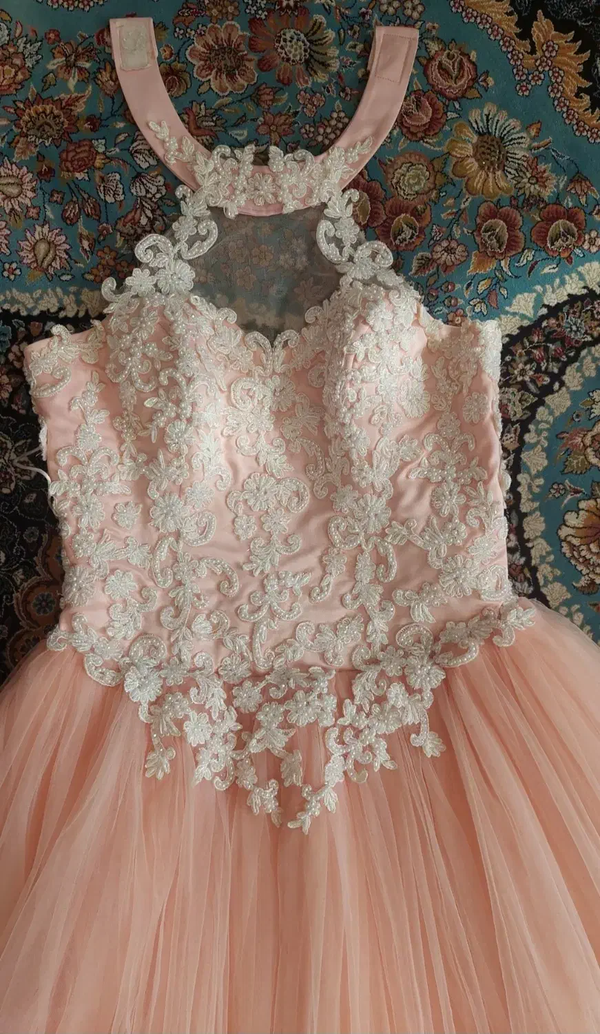 لباس مجلسی|لباس|اصفهان, دانشگاه اصفهان|دیوار