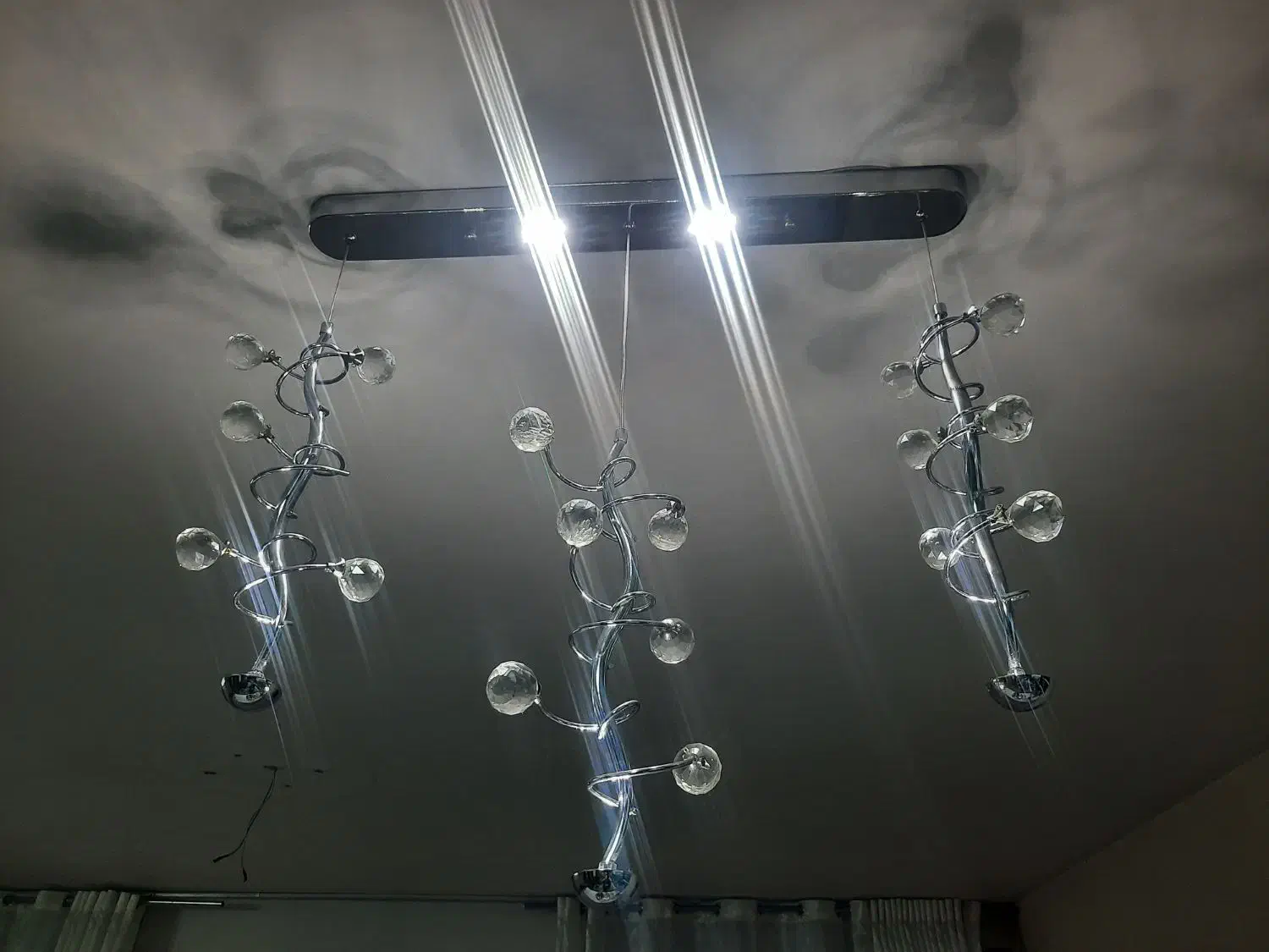 لوستر|لوستر و چراغ آویز|شیراز, کوی وحدت|دیوار