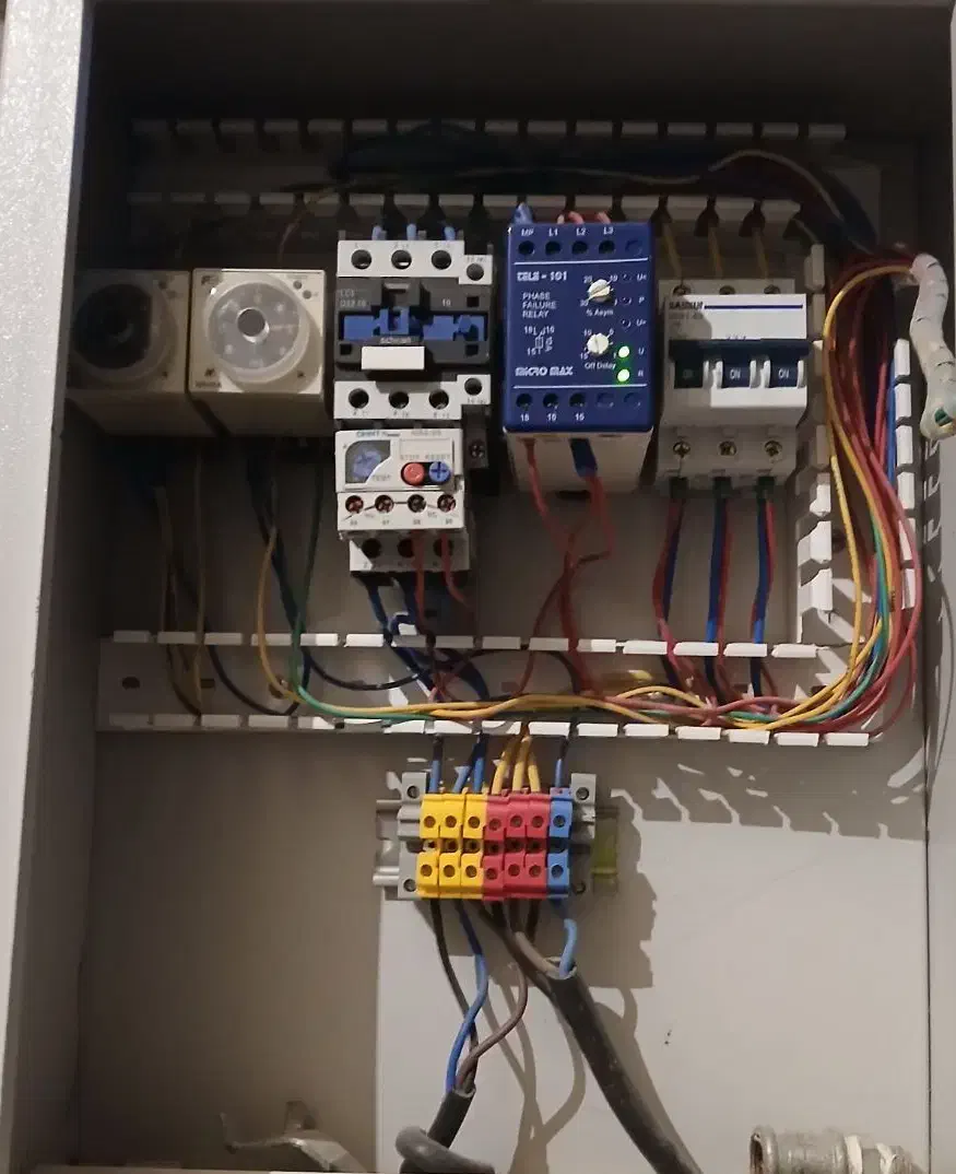 برقکاری،ساختمان لوله کشی ونصب مخزن آب|خدمات پیشه و مهارت|دهدشت, |دیوار