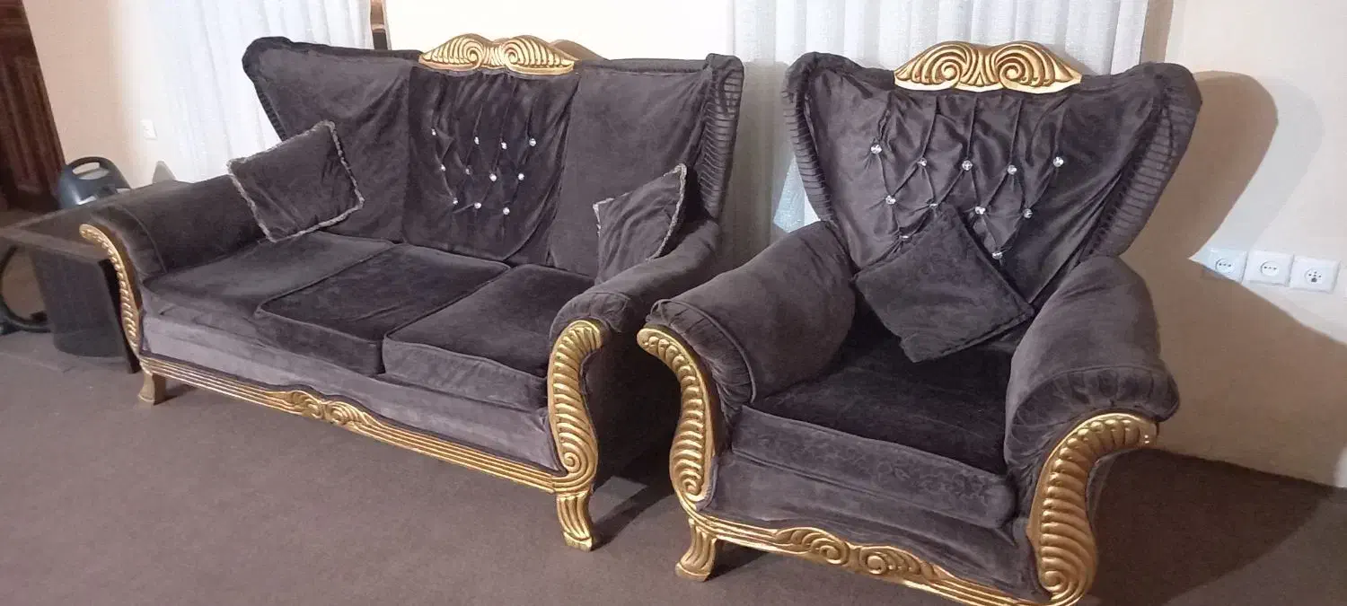 مبلمان ۷ نفره به همراه میز نهارخوری|مبلمان خانگی و میز عسلی|سرخرود, |دیوار