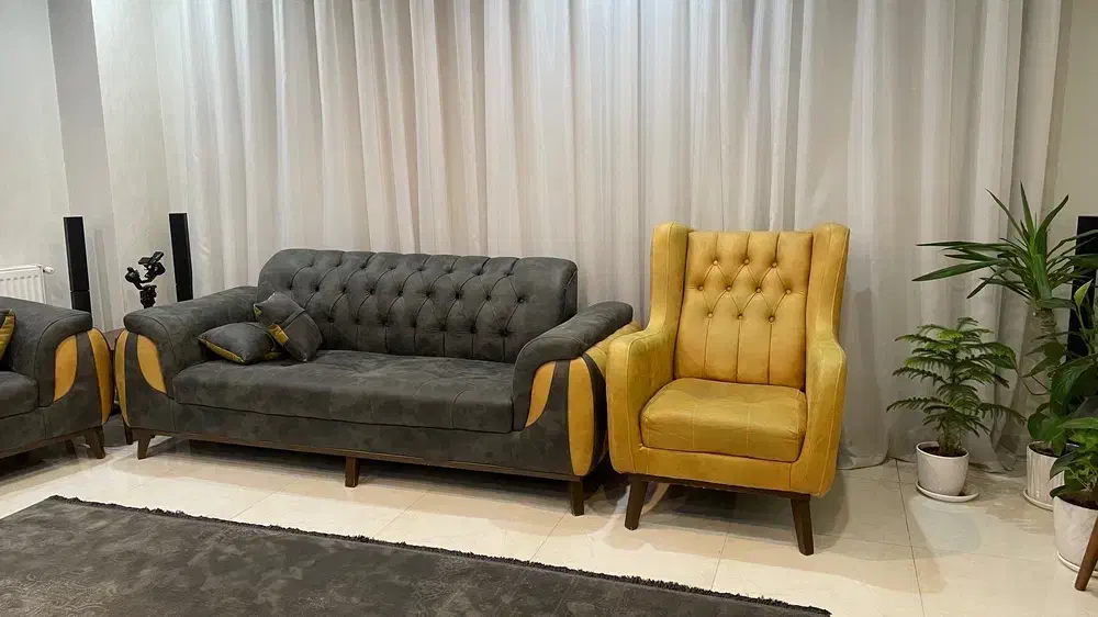 مبل ۸نفره چستر|مبلمان خانگی و میز عسلی|اسلام‌شهر, شهرک امام حسین (میان آباد)|دیوار