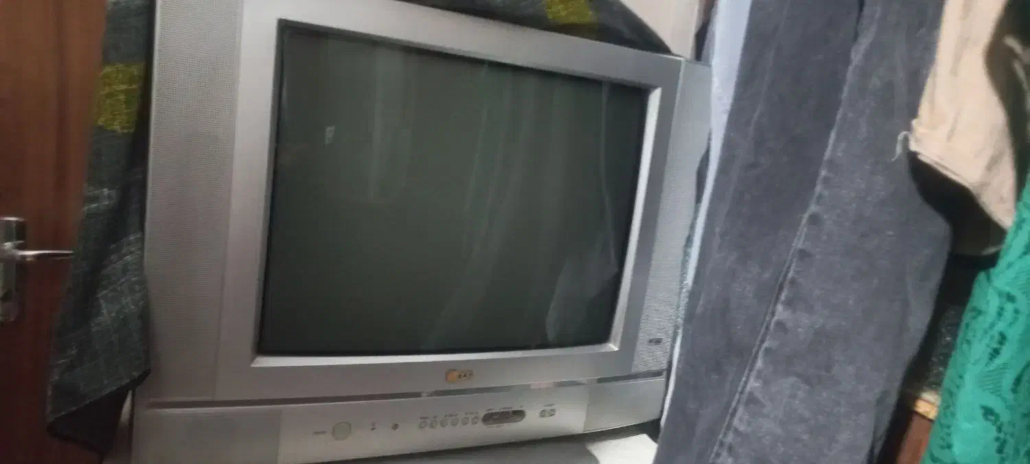 تلویزیون|تلویزیون و پروژکتور|مرند, |دیوار