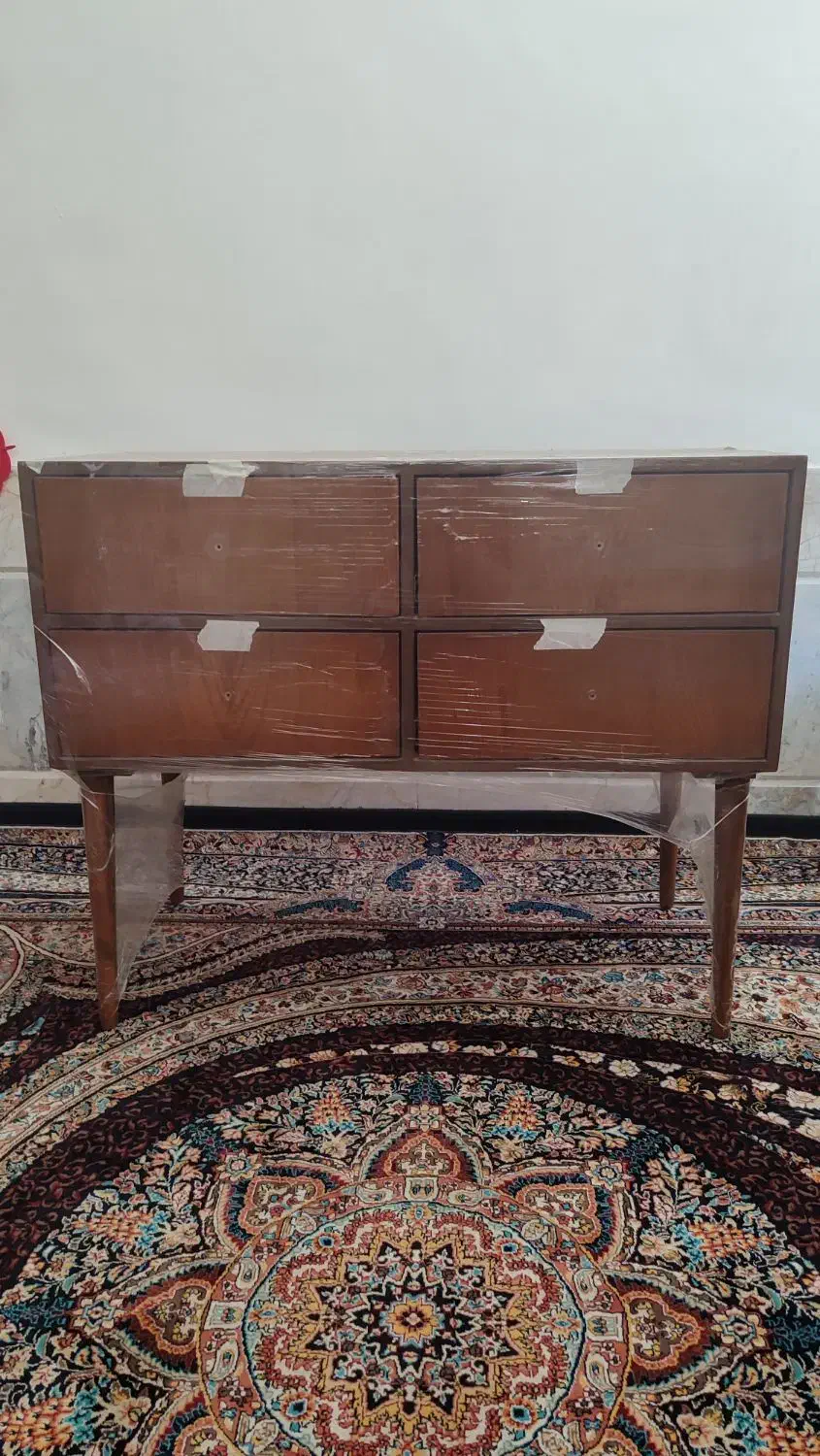 سرویس خواب|تخت و سرویس خواب|کاشمر, |دیوار