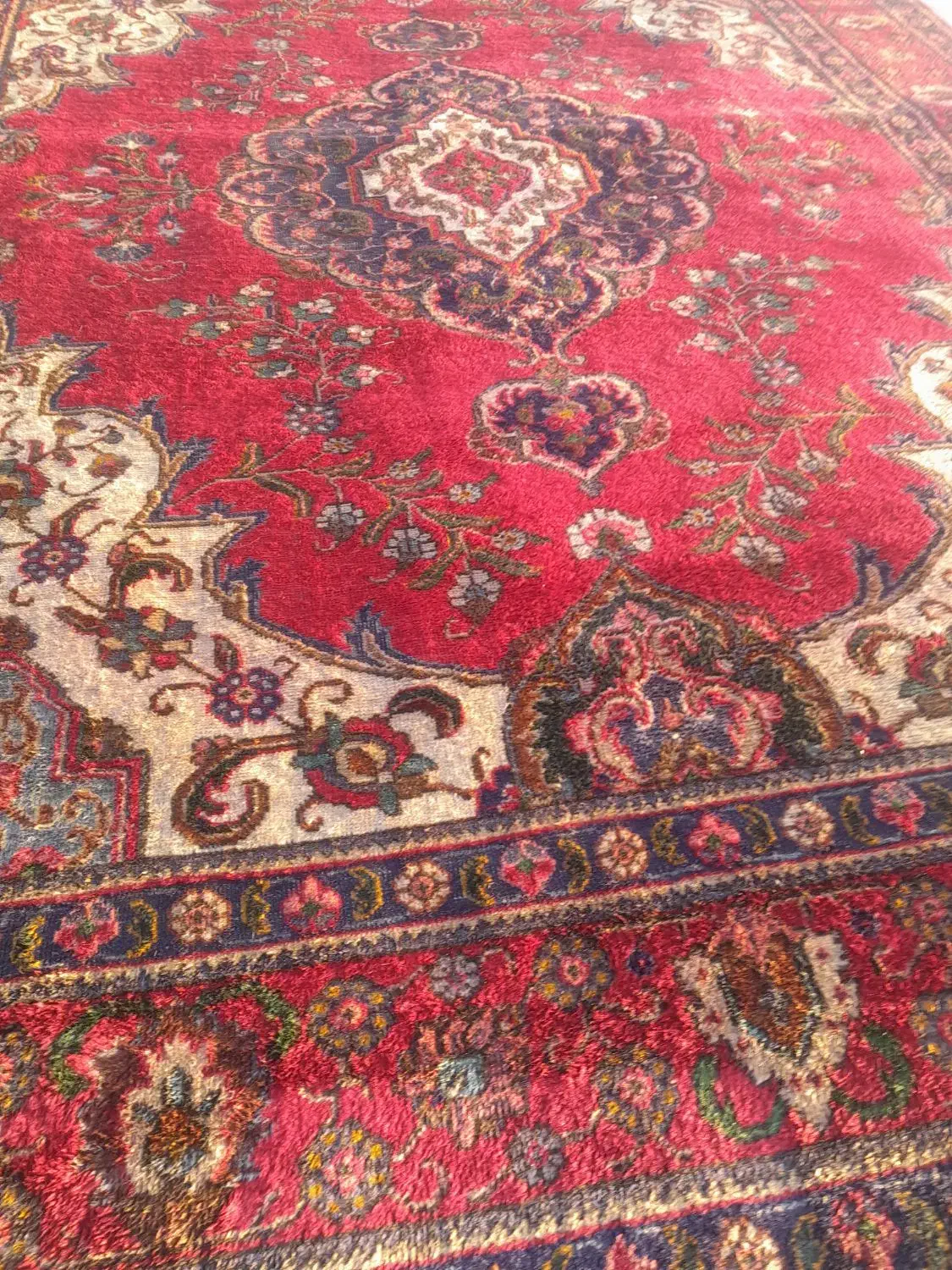 فرش دست بافت|فرش|سلماس, |دیوار