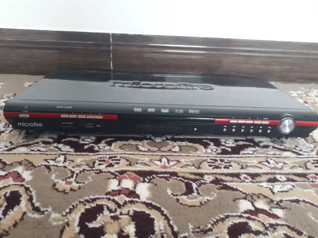 دستگاه پخش دی وی دی و سی دی و فلش خور|پخش‌کننده DVD و ویدیو|خمینی‌شهر, |دیوار