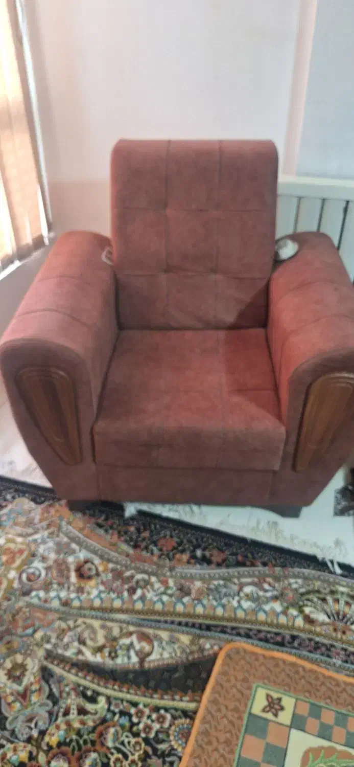 فروش مبل ۷ نفره|مبلمان خانگی و میز عسلی|صدرا-فارس, فاز ۱|دیوار