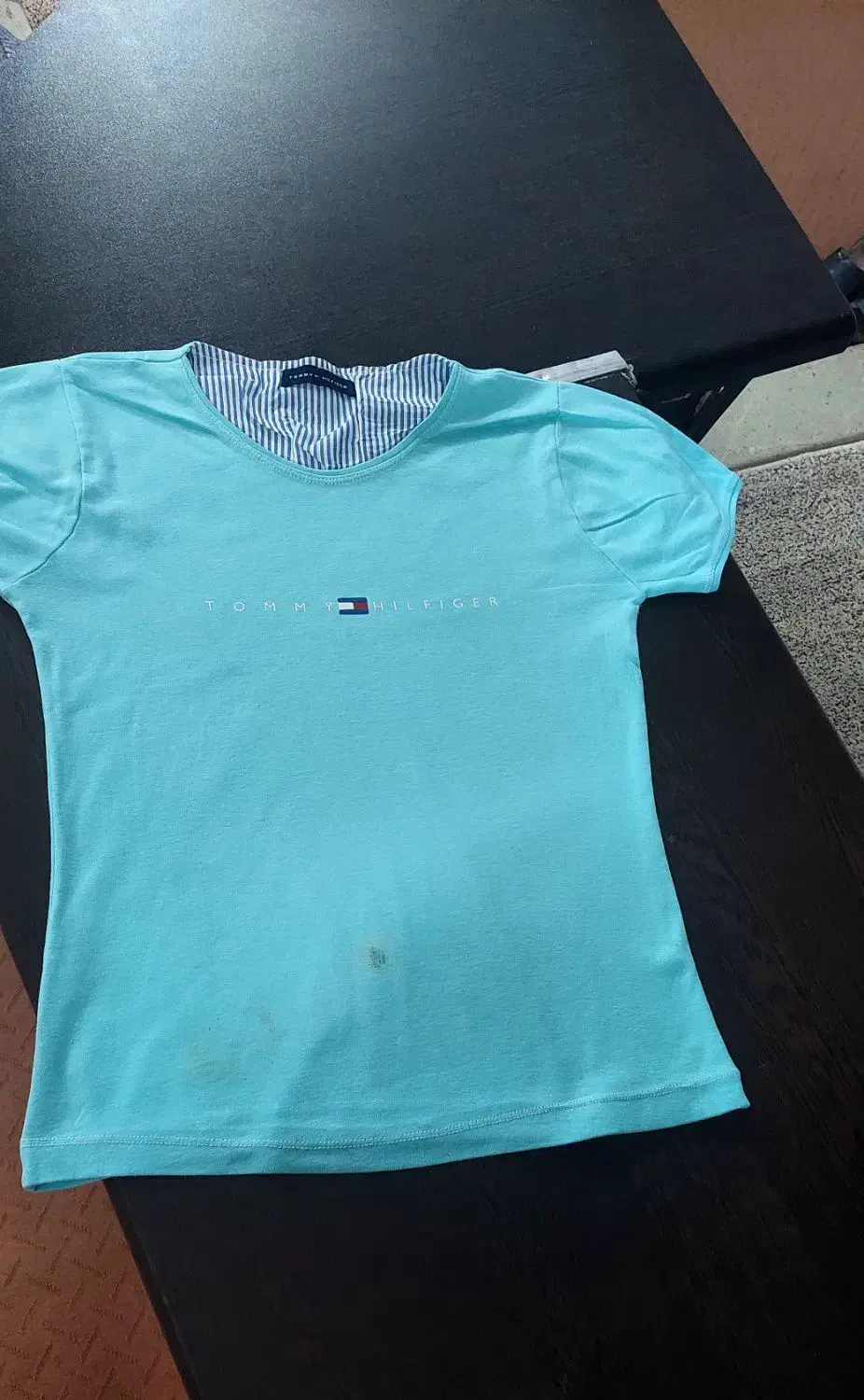 ۴ عدد تی شرت و تاپ فقط ۲۰۰ تومن|لباس|قم, دورشهر|دیوار