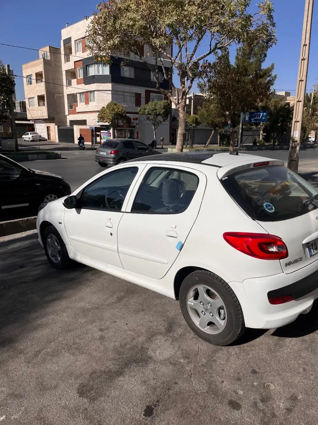 ۲۰۷ اتومات پانورما|خودرو سواری و وانت|اراک, |دیوار