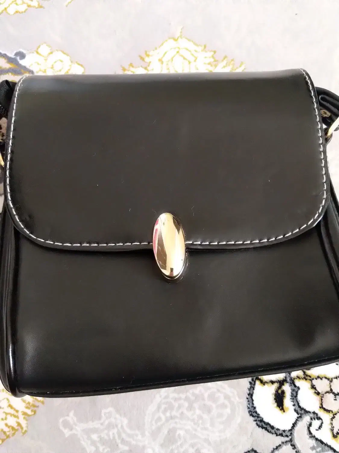 کیف دوشی|کیف، کفش، کمربند|شاهین‌شهر, بنیاد ازدواج|دیوار